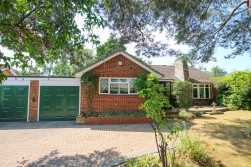 Finchampstead, Wokingham, Berkshire