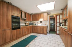Finchampstead, Wokingham, Berkshire