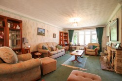 Finchampstead, Wokingham, Berkshire