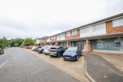 Bean Oak Road, Wokingham, Berkshire