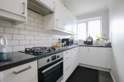 Bean Oak Road, Wokingham, Berkshire