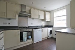 Windsor Crescent, Wokingham, Berkshire