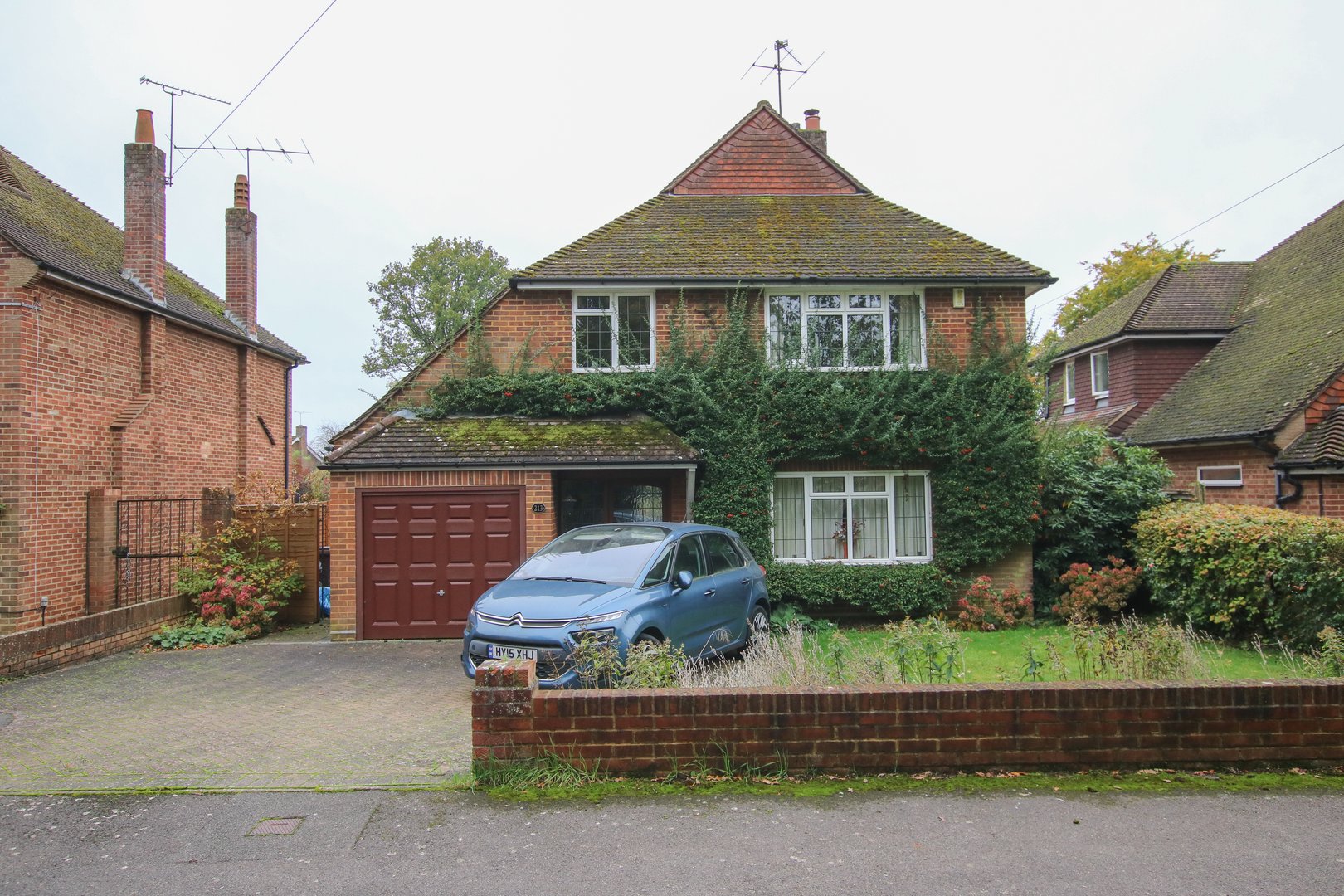 London Road, Wokingham, Berkshire