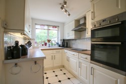 Clifton Road, Wokingham, Berkshire