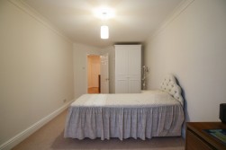 Glebelands Road, Wokingham, Berkshire