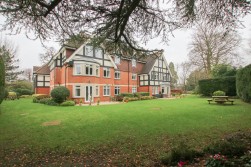 Glebelands Road, Wokingham, Berkshire