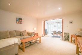 Holland Pines, Bracknell, Berkshire