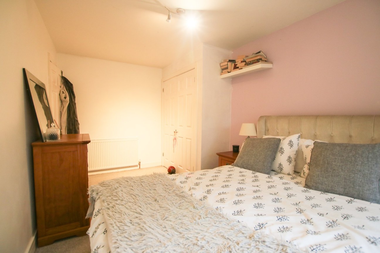 Holland Pines, Bracknell, Berkshire