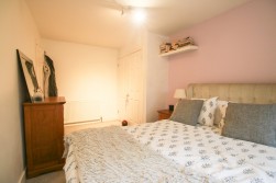 Holland Pines, Bracknell, Berkshire