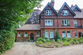 Pages Croft, Wokingham
