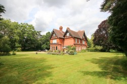 Pages Croft, Wokingham