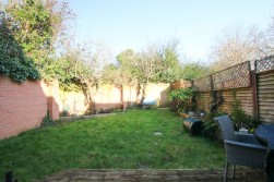 Linnet Walk, Wokingham, Berkshire