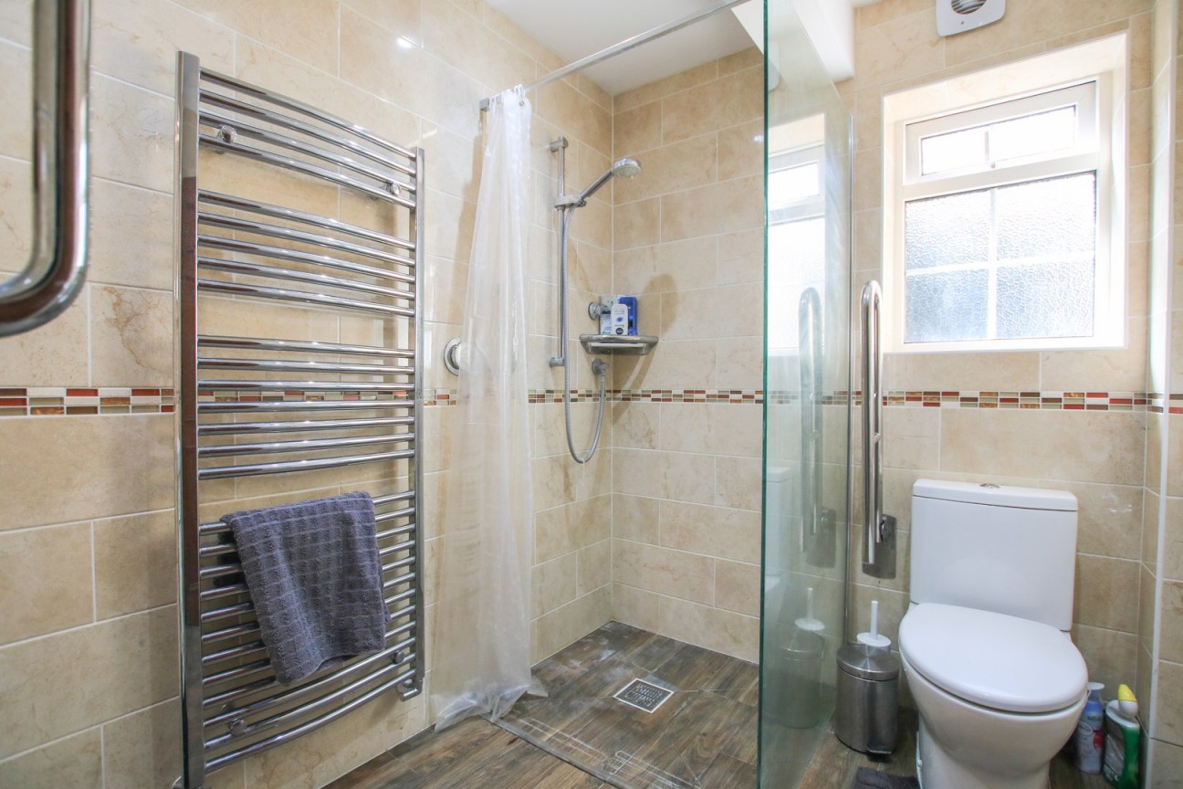Martins Drive, Wokingham, Berkshire