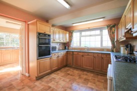 Martins Drive, Wokingham, Berkshire