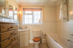 Martins Drive, Wokingham, Berkshire