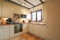 All Saints Close, Wokingham, Berkshire