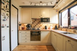 All Saints Close, Wokingham, Berkshire