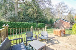 Quartz Close, Wokingham, Berkshire