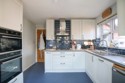 Quartz Close, Wokingham, Berkshire