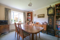 Wiltshire Drive, Wokingham, Berkshire