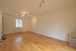 Carina Drive, Wokingham, Berkshire