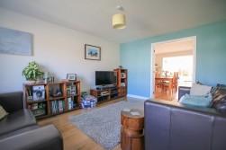 Shefford Crescent, Wokingham, Berkshire