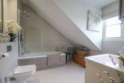 Chestnut Avenue, Wokingham, Berkshire