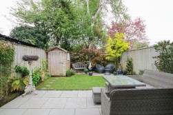 Chestnut Avenue, Wokingham, Berkshire