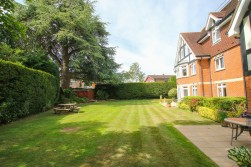 Glebelands Road, Wokingham, Berkshire