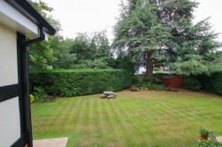 Glebelands Road, Wokingham, Berkshire