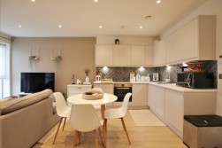 Carey Road, Wokingham, Berkshire