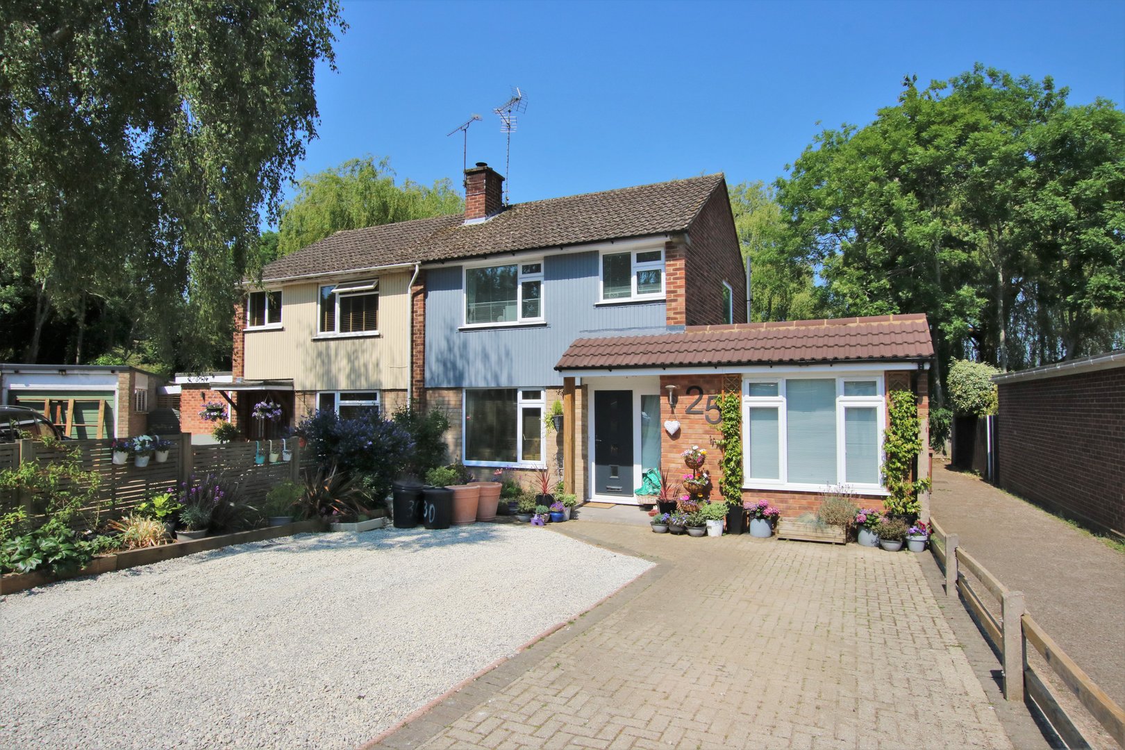 Brook Close, Wokingham, Berkshire