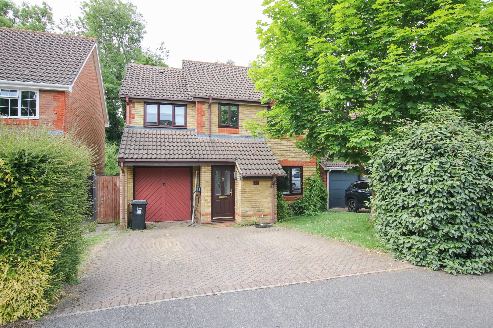 Montague Close, WOKINGHAM, Berkshire