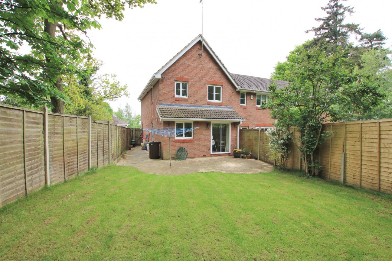 Montague Close, Wokingham, Berkshire