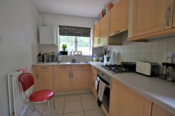 Montague Close, Wokingham, Berkshire
