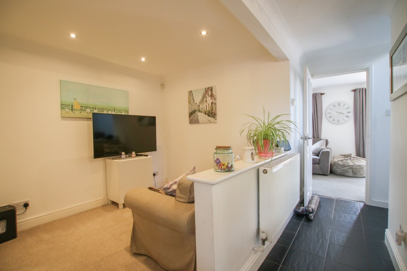 Agincourt Close, Wokingham, Berkshire