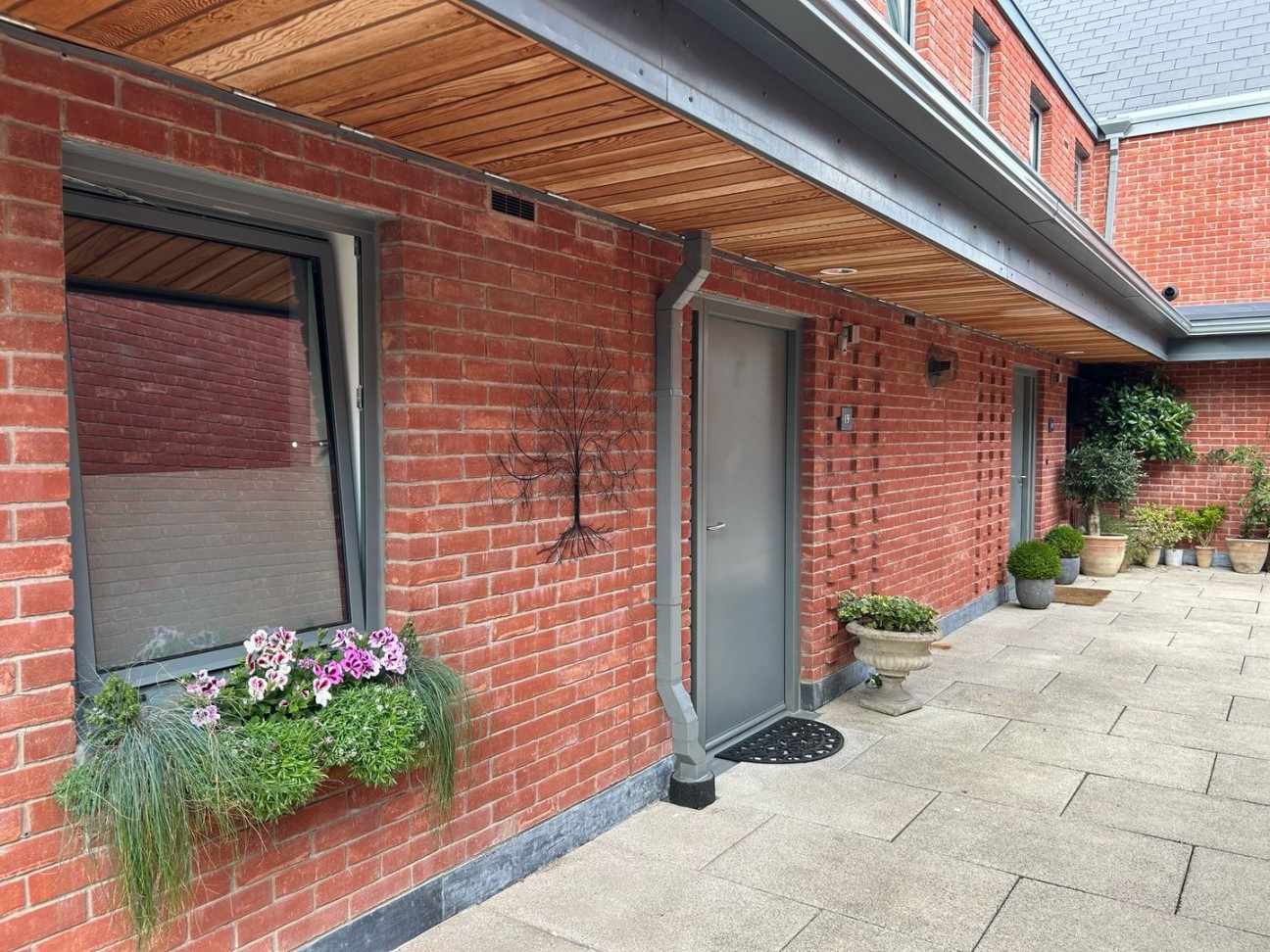 Elms Walk, Wokingham, Berkshire