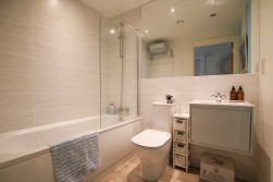 Elms Walk, Wokingham, Berkshire