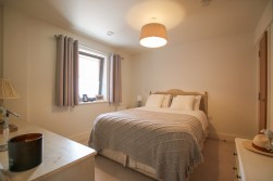 Elms Walk, Wokingham, Berkshire