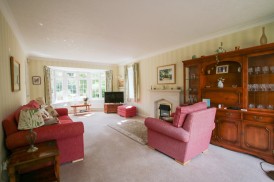 Martins Drive, Wokingham, Berkshire