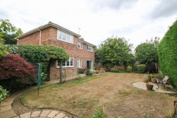 Martins Drive, Wokingham, Berkshire