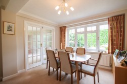 Martins Drive, Wokingham, Berkshire