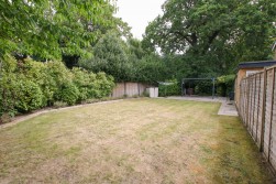 Eastheath Gardens, Wokingham, Berkshire