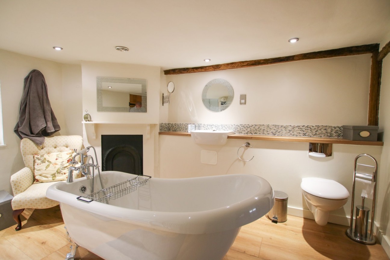 Shute End Kings Cottage, Wokingham, Berkshire