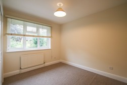 Thorne Close, Crowthorne, Berkshire