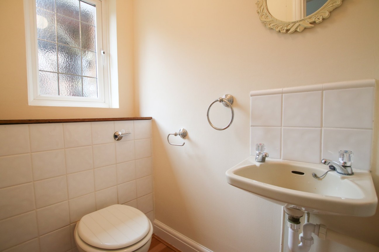 Thorne Close, Crowthorne, Berkshire