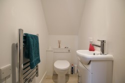 London Road, Wokingham, Berkshire