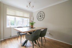 Dieppe Close, Wokingham, Berkshire