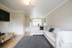 Dieppe Close, Wokingham, Berkshire