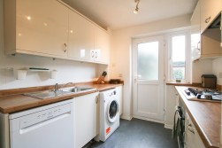 Dieppe Close, Wokingham, Berkshire